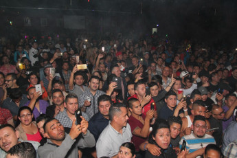 Diana Reyes Tour Pics-0009